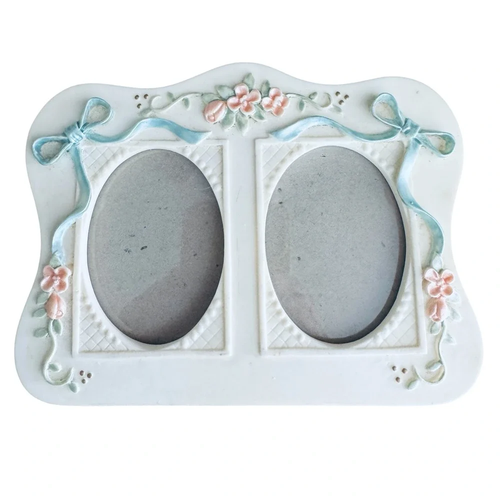 Bright Touches Vintage Double Oval Photo Frame White Floral Blue Bows 6.75x5